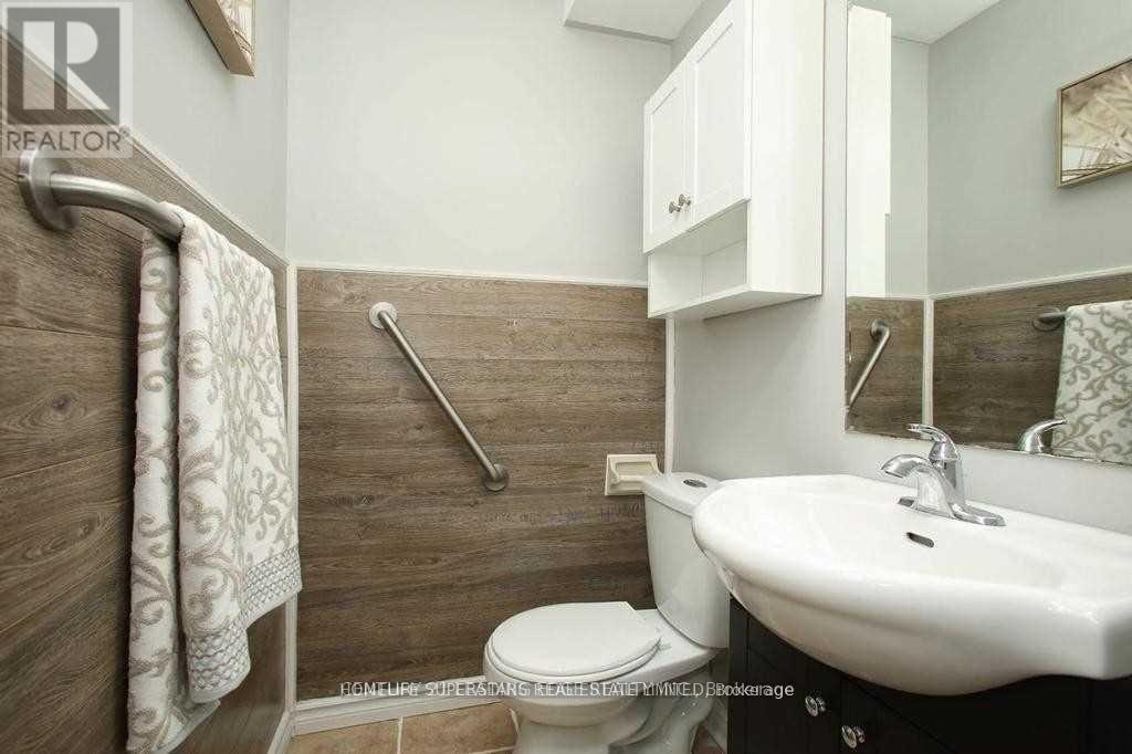 Photo 4 of 52 Oban Road, Brampton ON