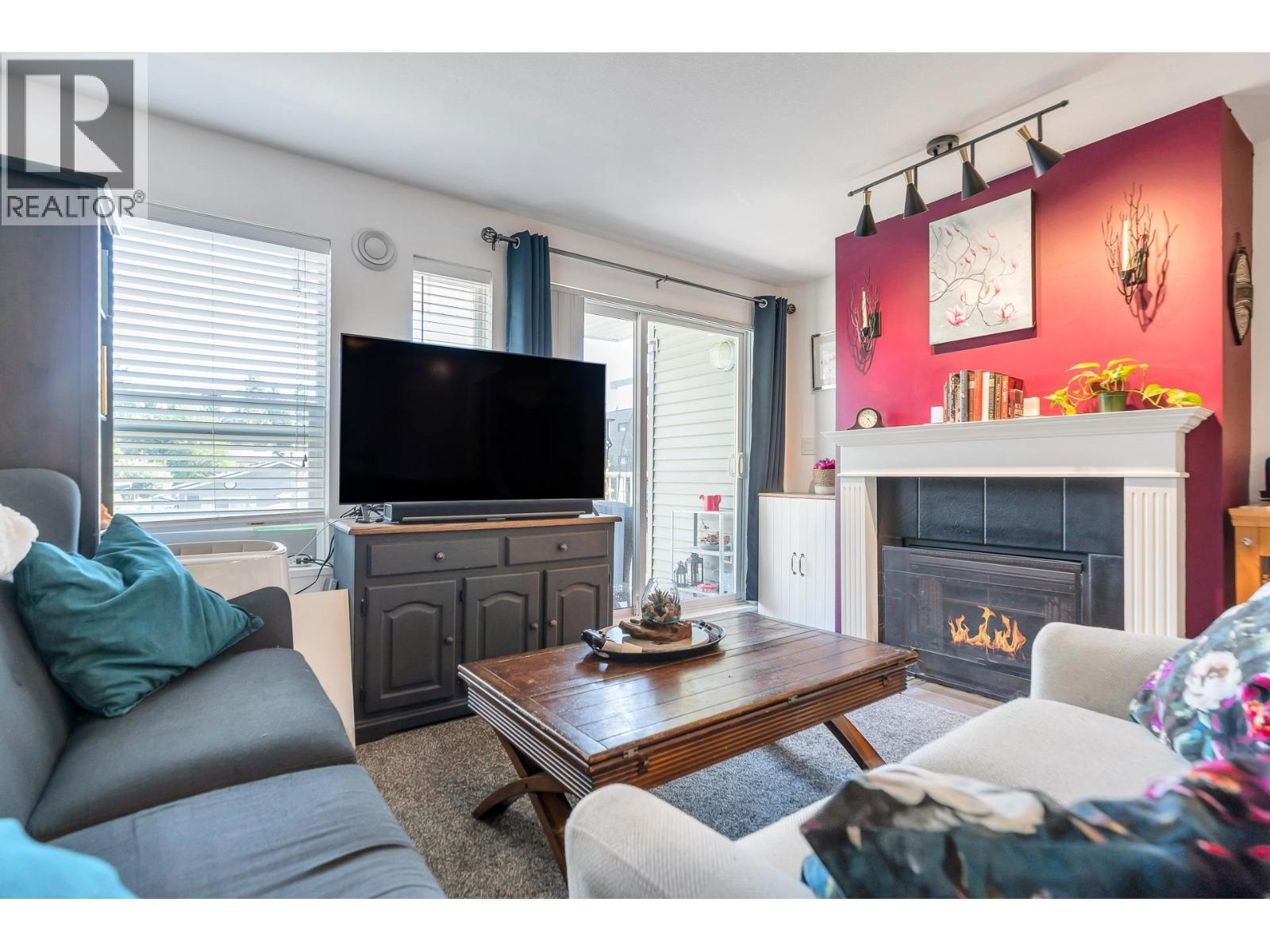 Photo 9 of 204 2268 Welcher Avenue, Port Coquitlam BC