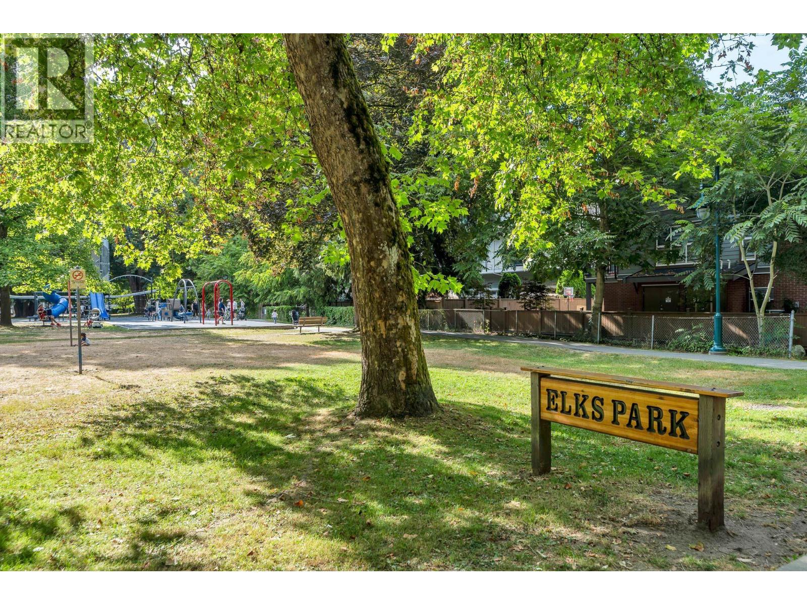 Photo 3 of 204 2268 Welcher Avenue, Port Coquitlam BC