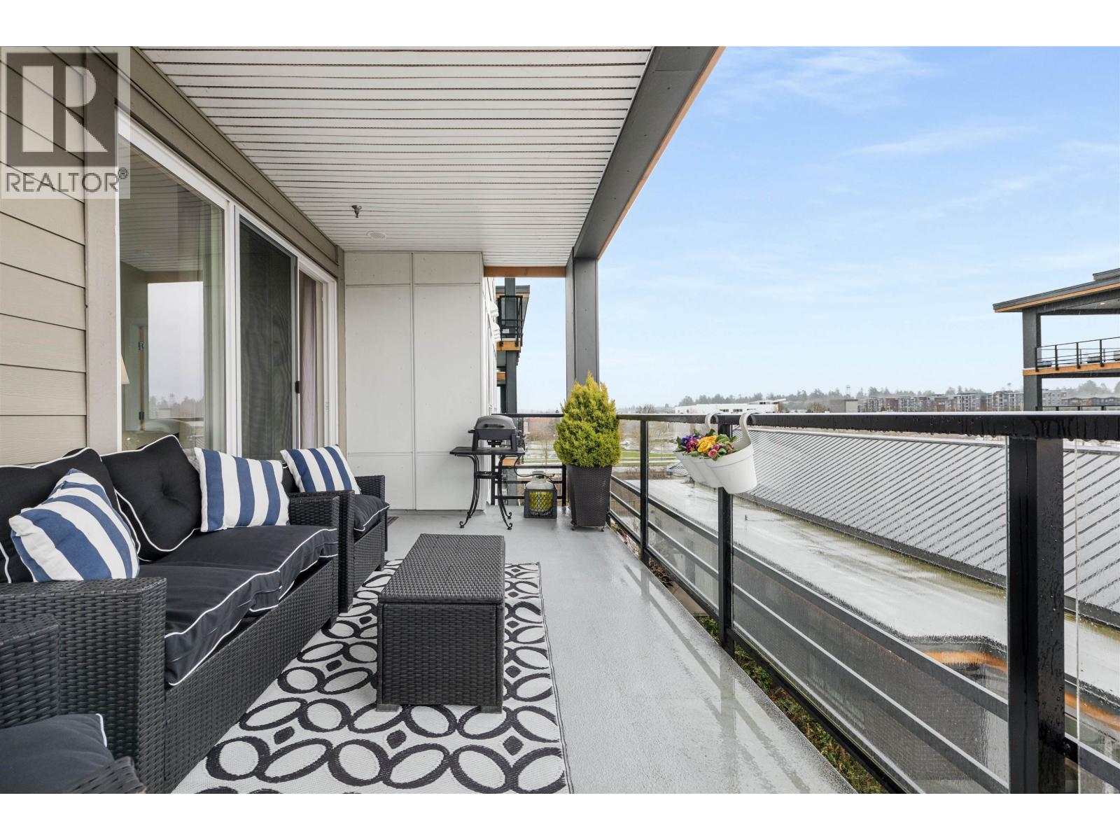 Photo 2 of 308 1892 Starling Drive, Tsawwassen BC