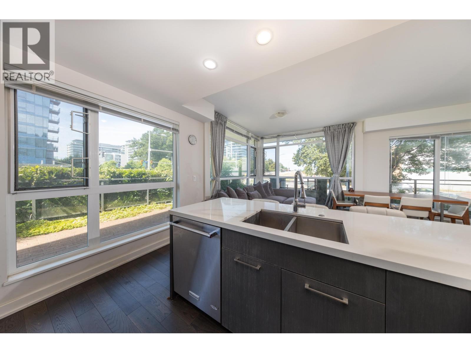 Photo 16 of 126 5311 Cedarbridge Way, Richmond BC