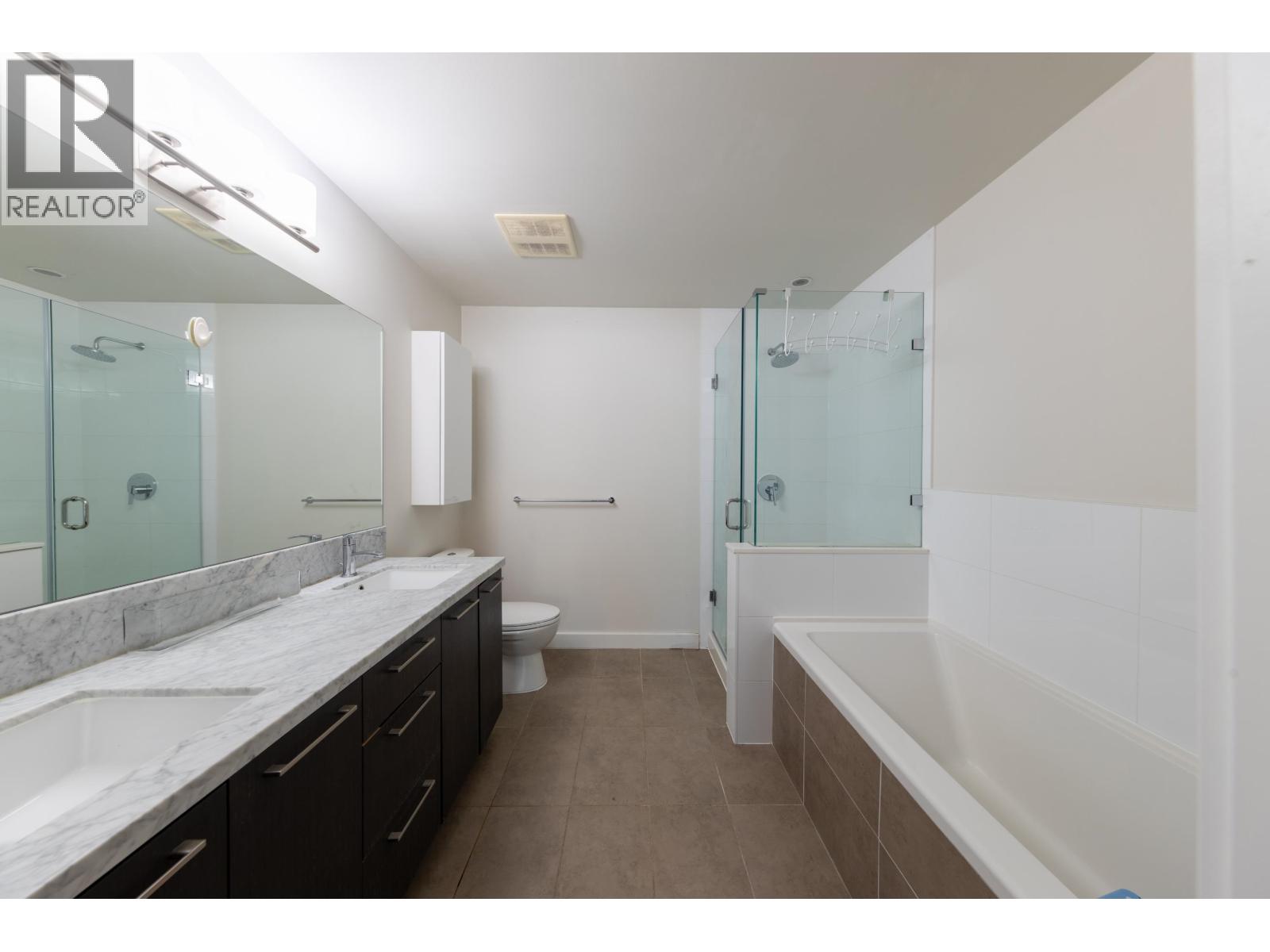 Photo 22 of 126 5311 Cedarbridge Way, Richmond BC