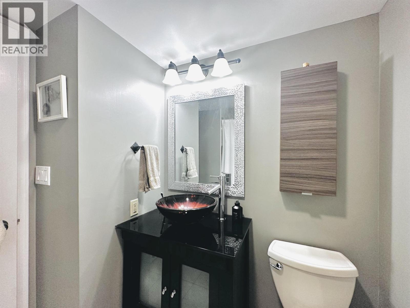 Photo 9 of 203 650 Moberly Road, Vancouver BC