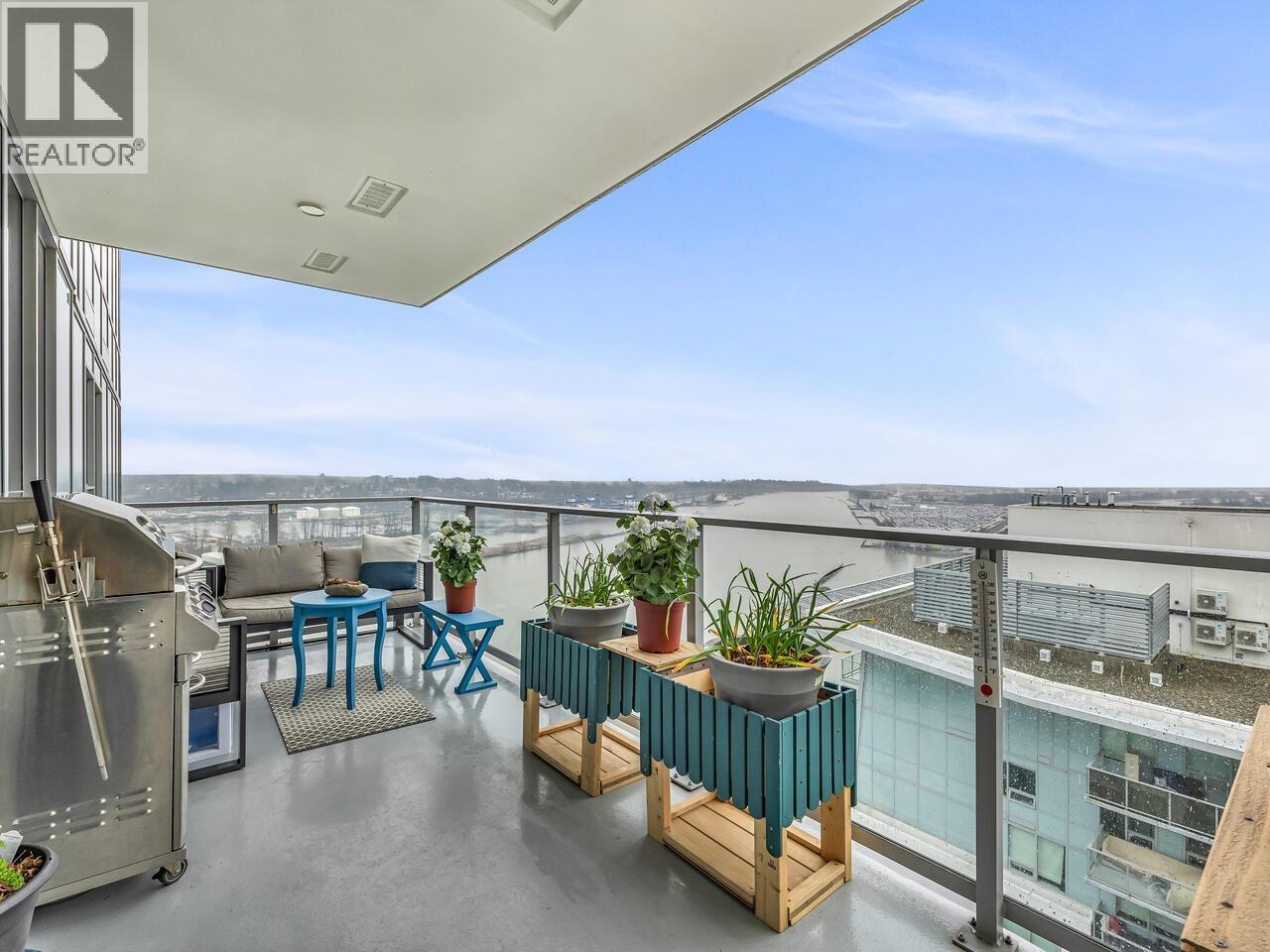 Photo 1 of 3203 908 Quayside Drive, New Westminster BC