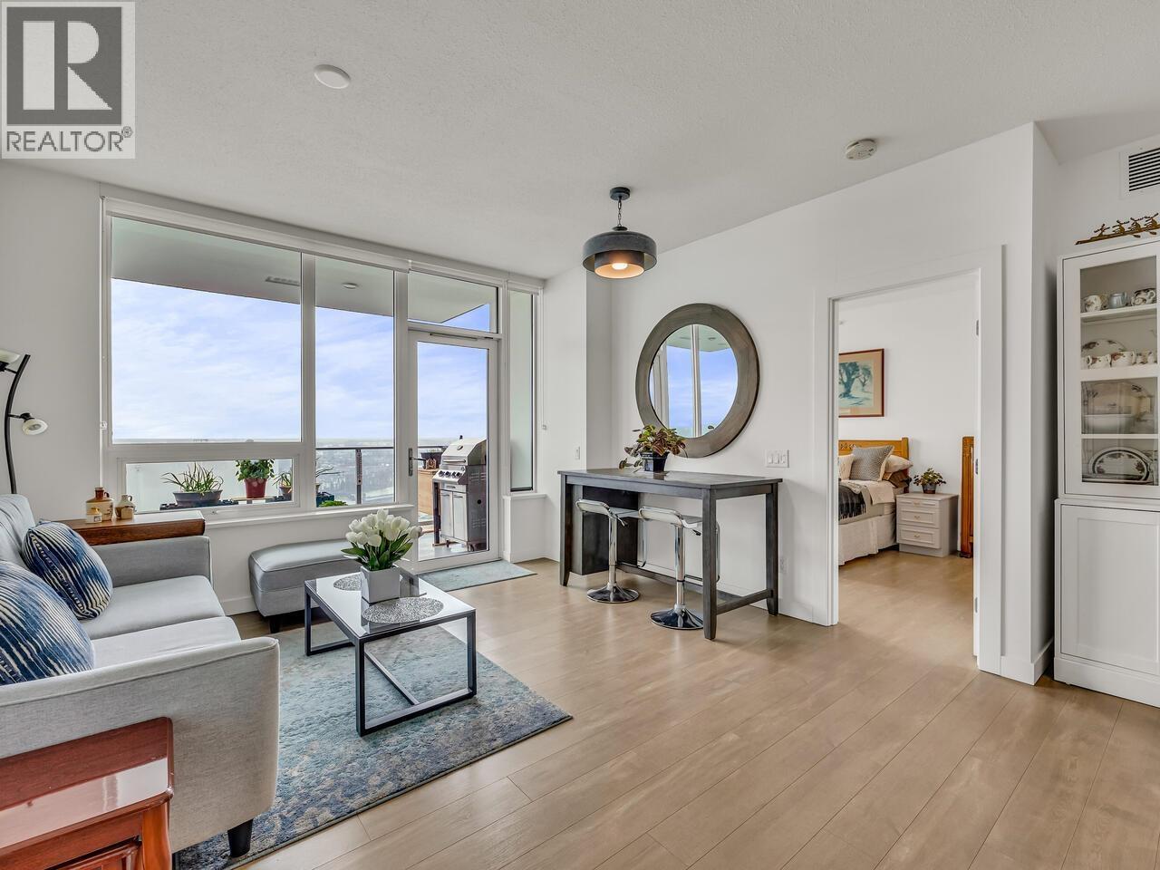 Photo 13 of 3203 908 Quayside Drive, New Westminster BC