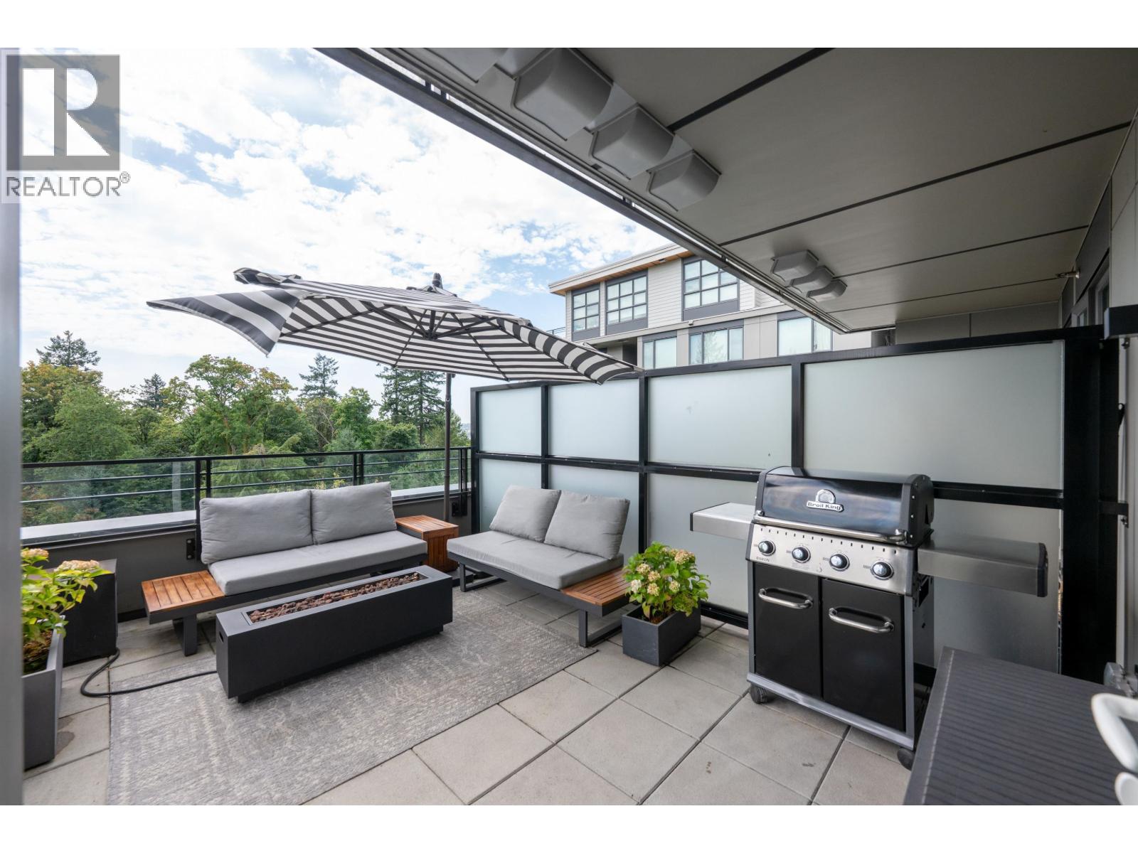 Photo 22 of 208 707 E 3rd Street, North Vancouver BC