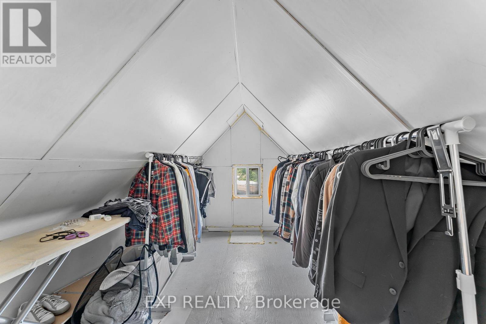 Photo 26 of 139 Wood Street E, Hamilton ON