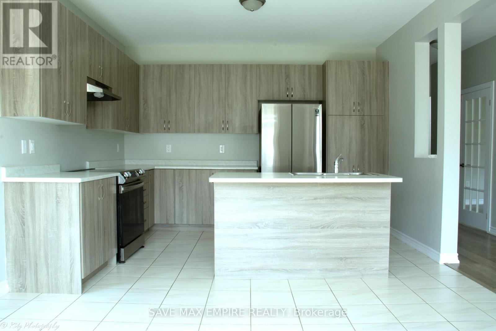 Photo 3 of 1505 Marina Drive, Fort Erie ON