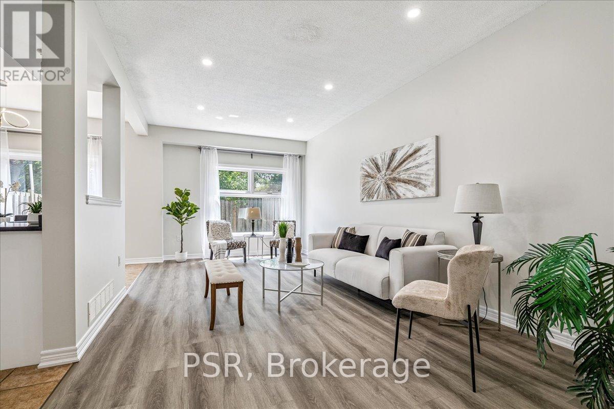 Photo 6 of 38 60 Cloverleaf Drive, Hamilton ON