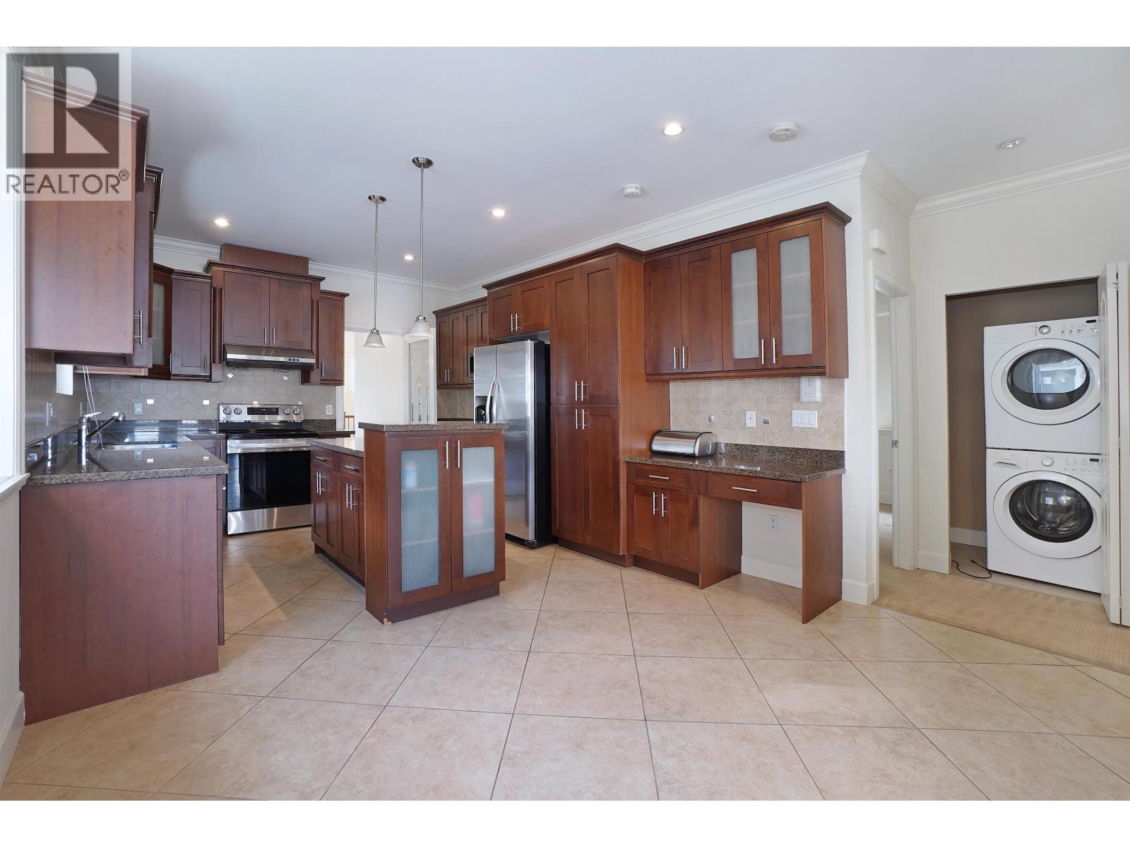 Photo 11 of 10391 Williams Road, Richmond BC