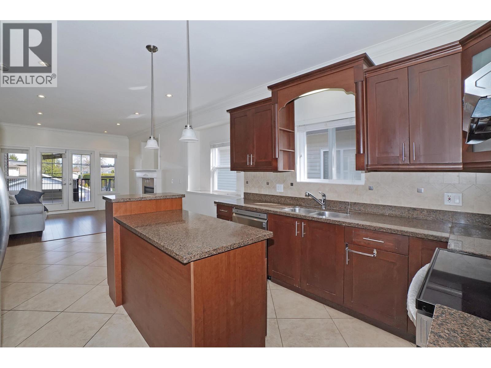 Photo 25 of 10391 Williams Road, Richmond BC