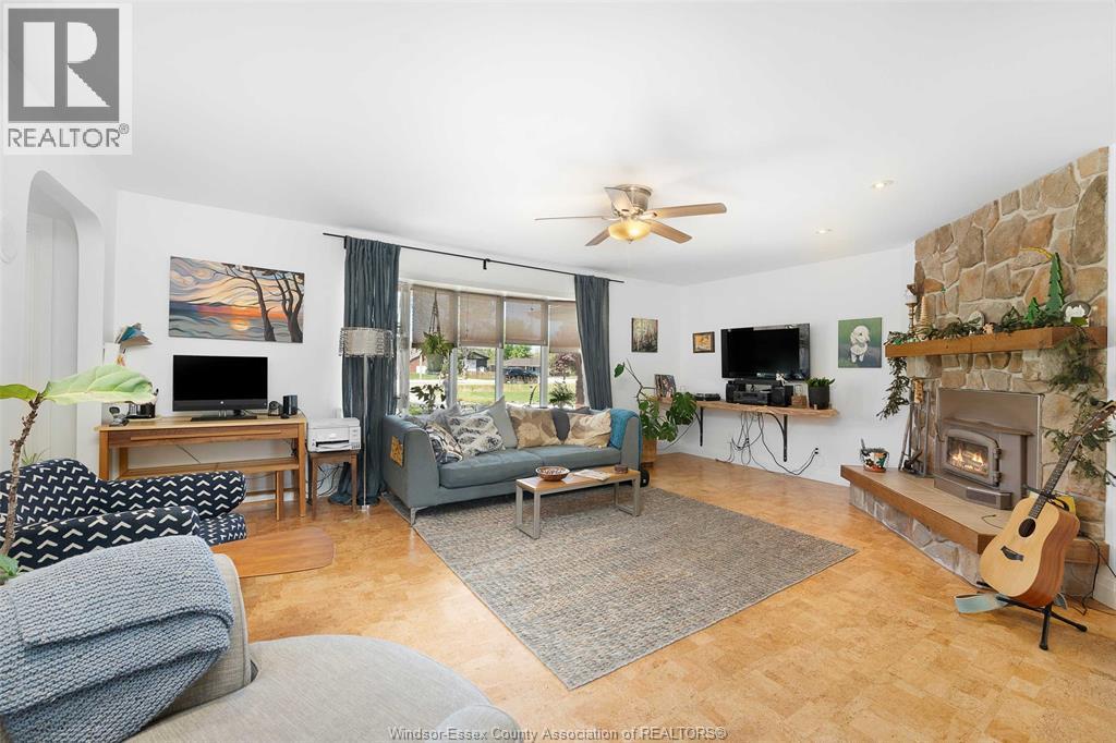 Photo 34 of 1830 County Rd 27, Lakeshore ON