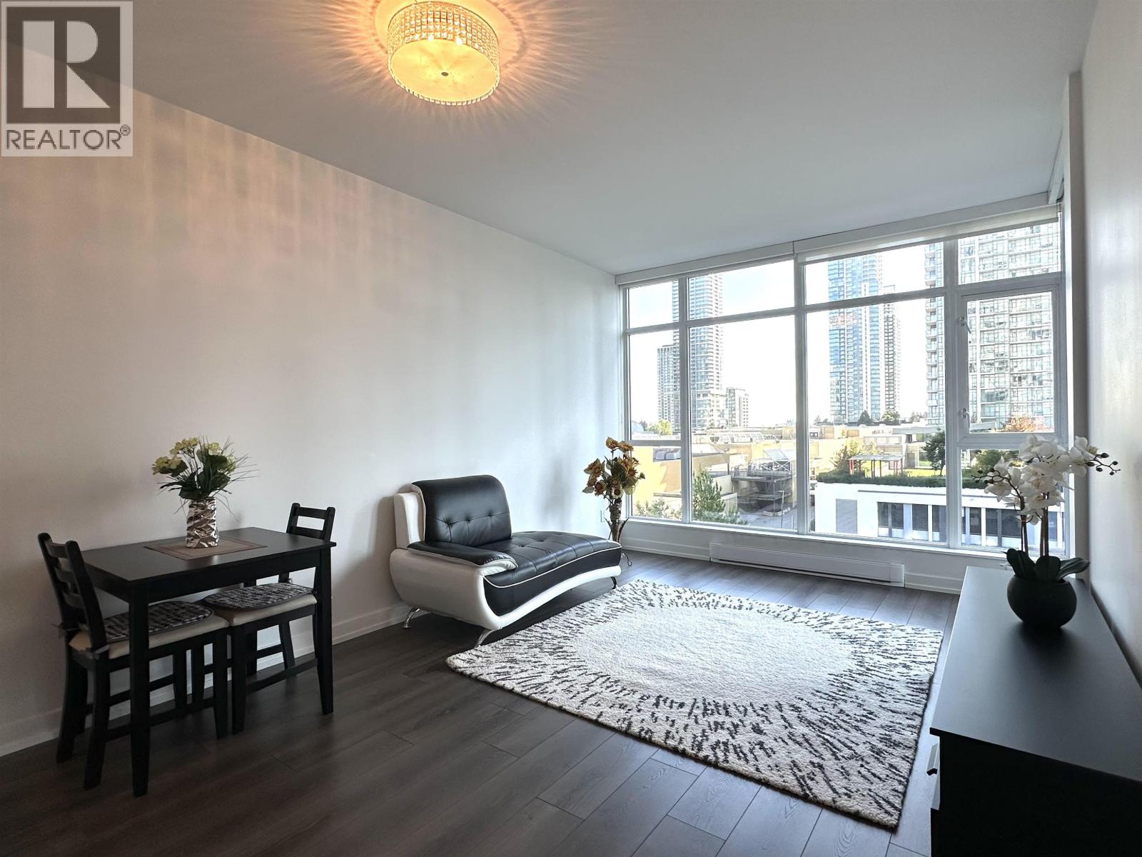 Photo 24 of 710 4688 Kingsway, Burnaby BC