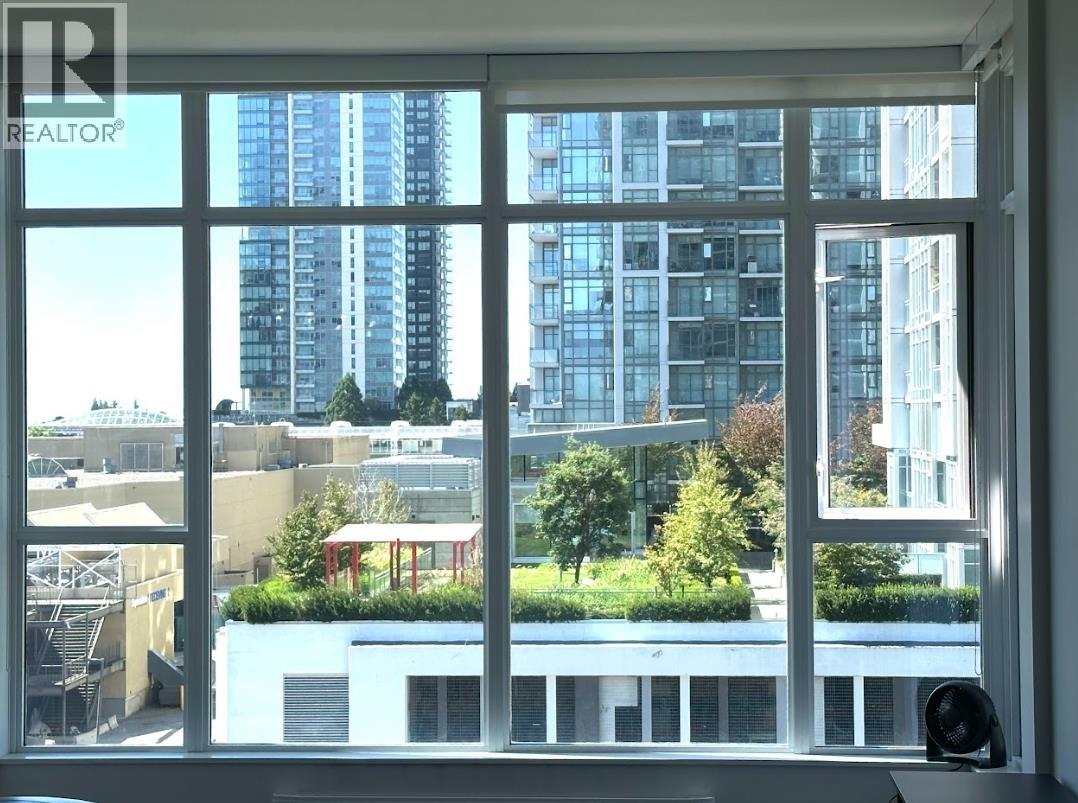 Photo 28 of 710 4688 Kingsway, Burnaby BC