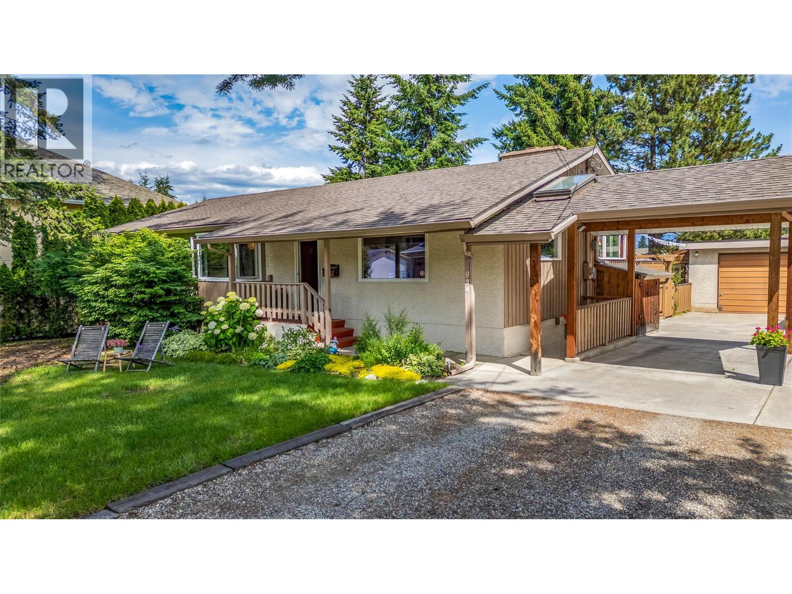  824 Raymer Road, Kelowna
