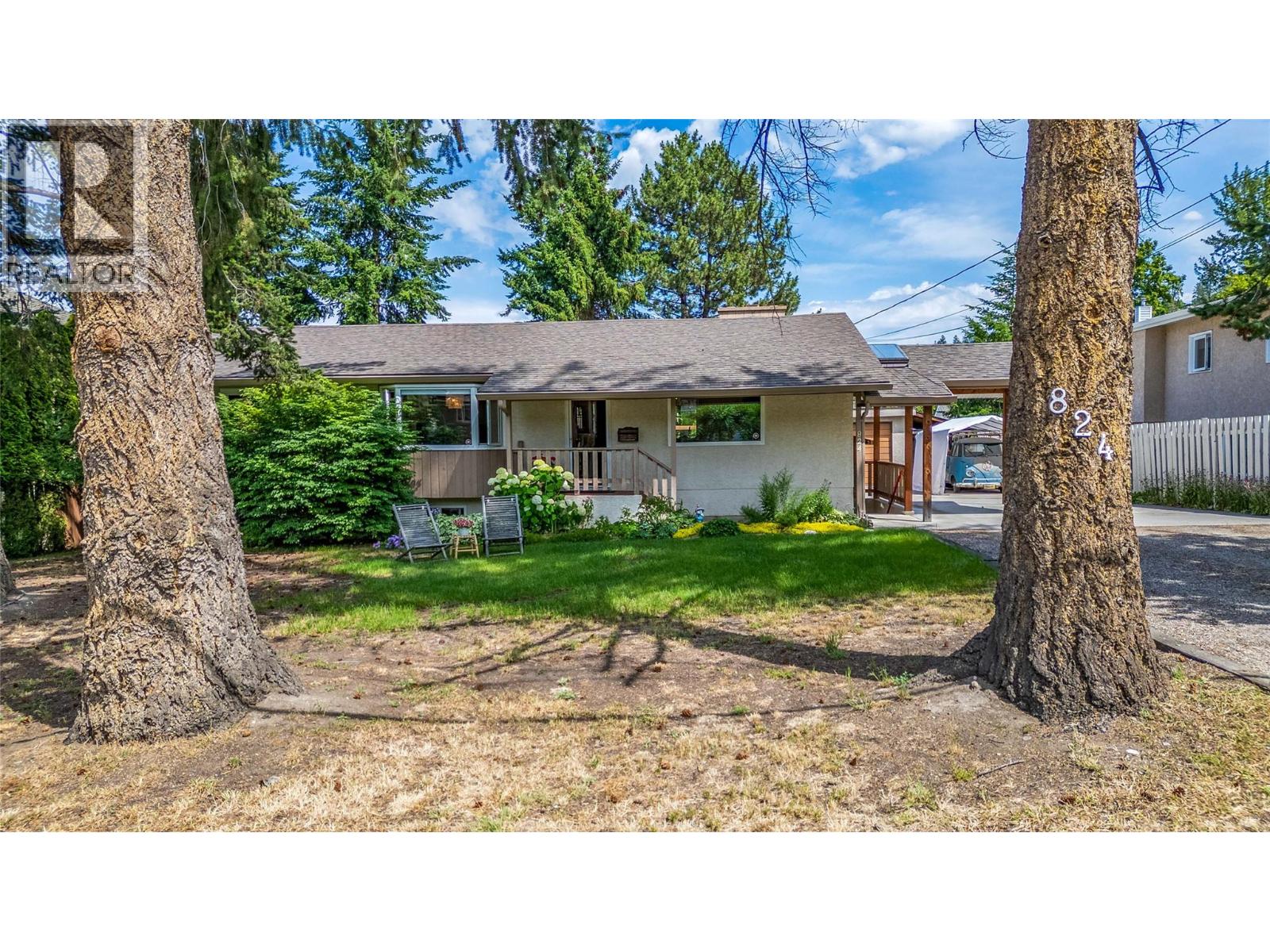  824 Raymer Road, Kelowna