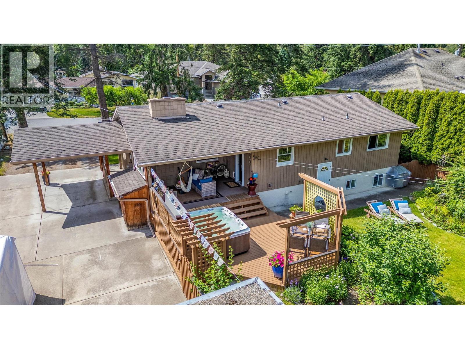  824 Raymer Road, Kelowna