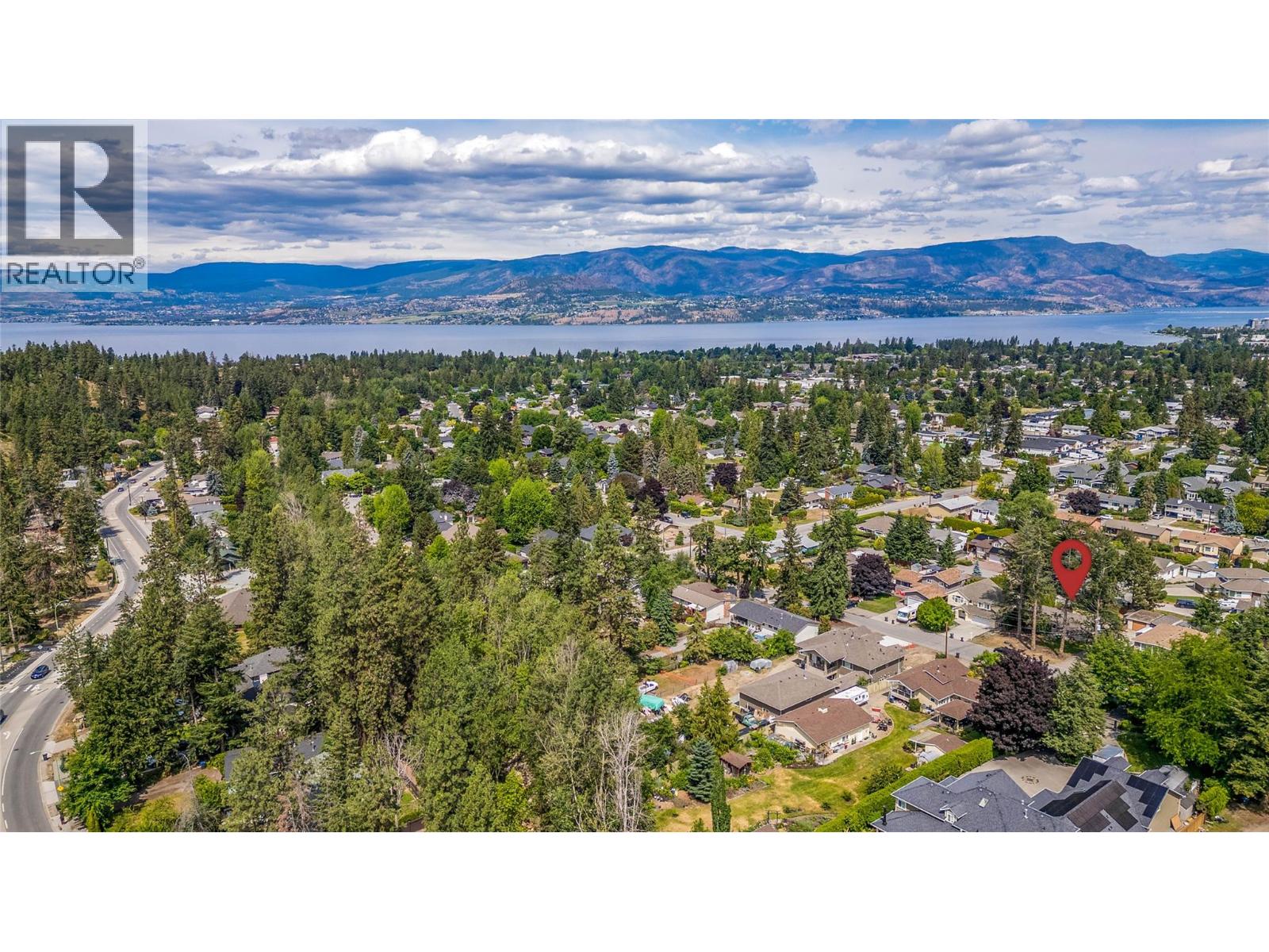 824 Raymer Road, Kelowna