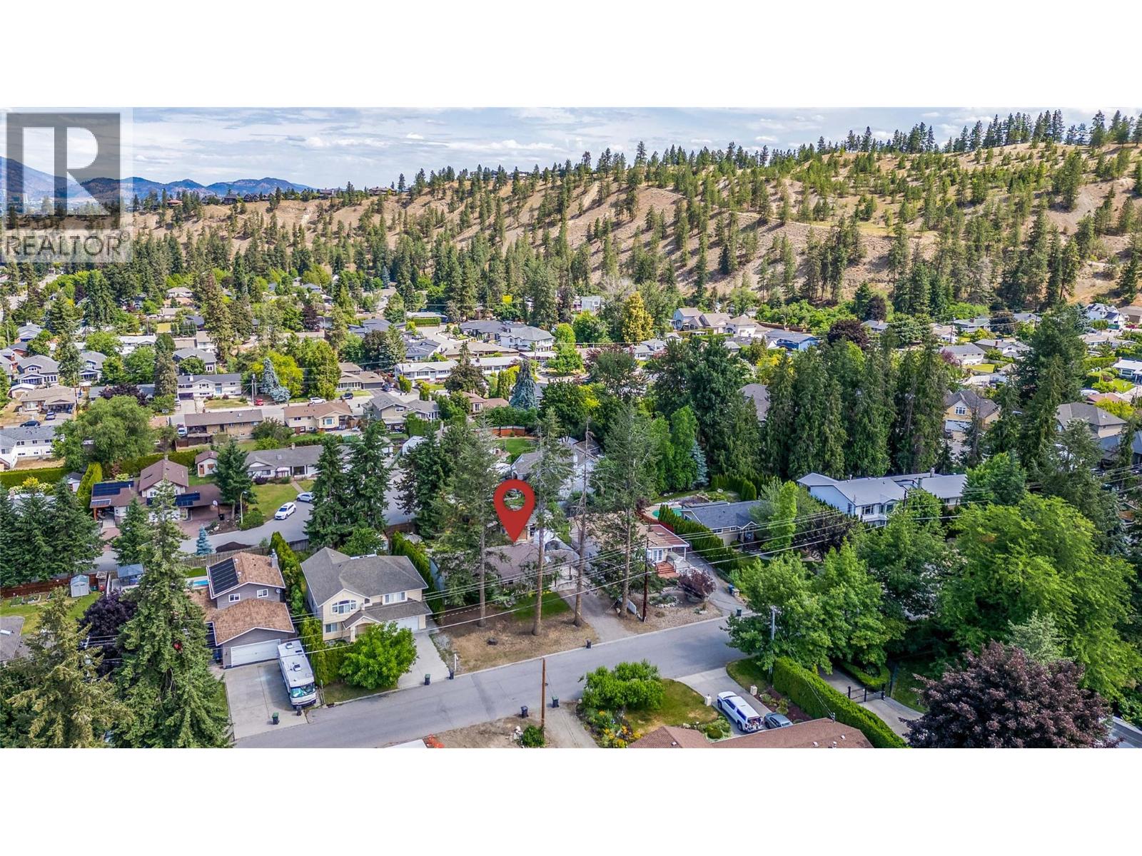  824 Raymer Road, Kelowna