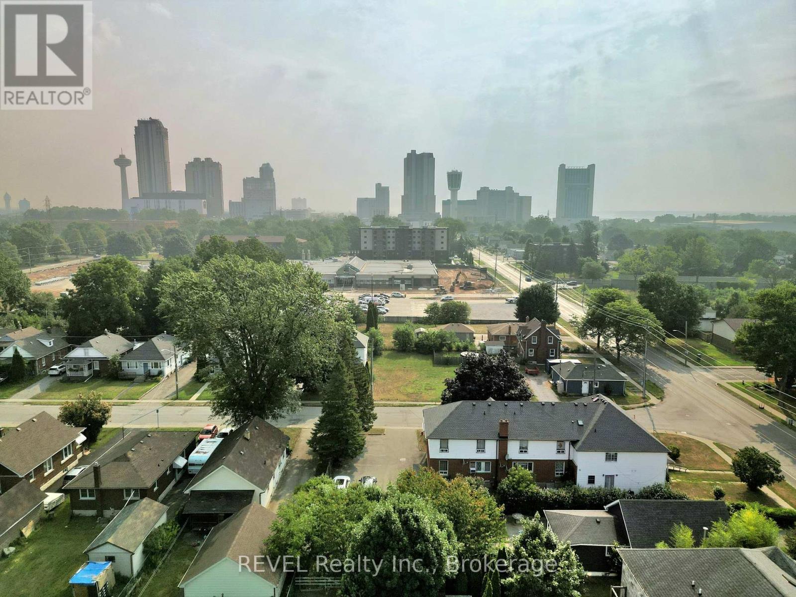 Photo 30 of 104 6045 Dunn Street, Niagara Falls ON