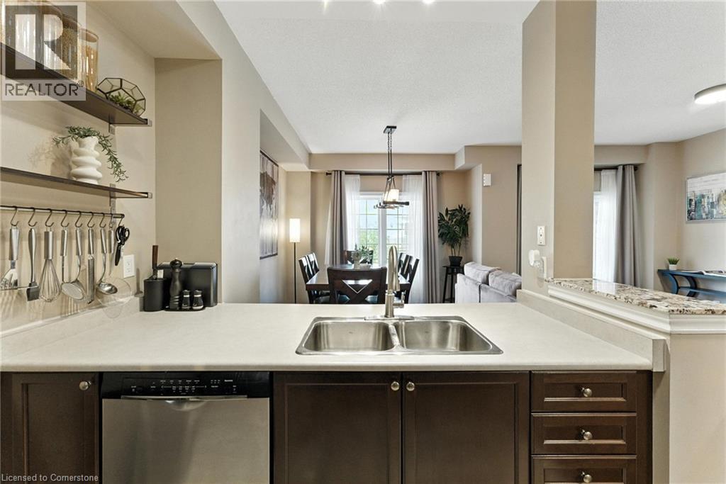 Photo 8 of 541 Winston Road Unit 60, Grimsby ON