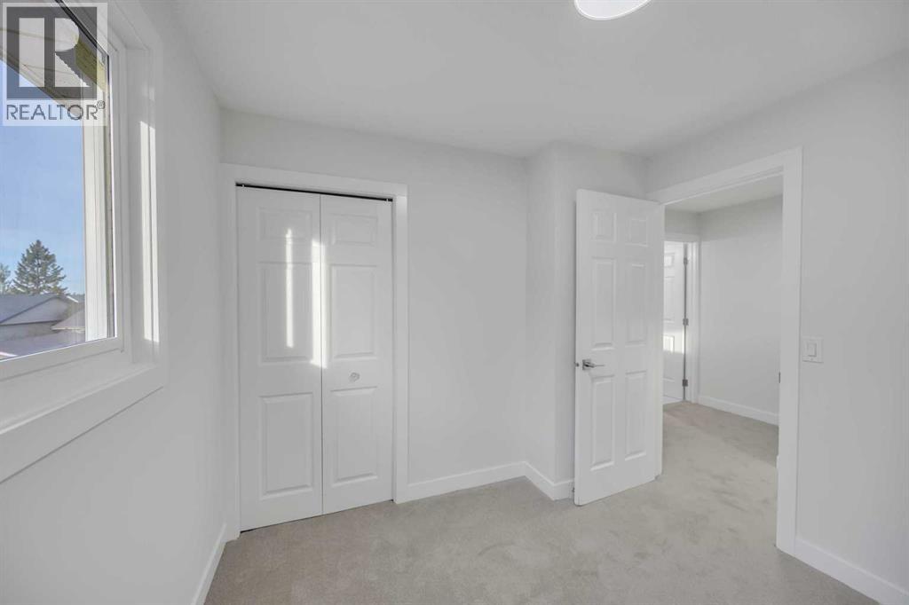 Single Family House for Sale in  Falshire Way NE Falconridge Calgary 
