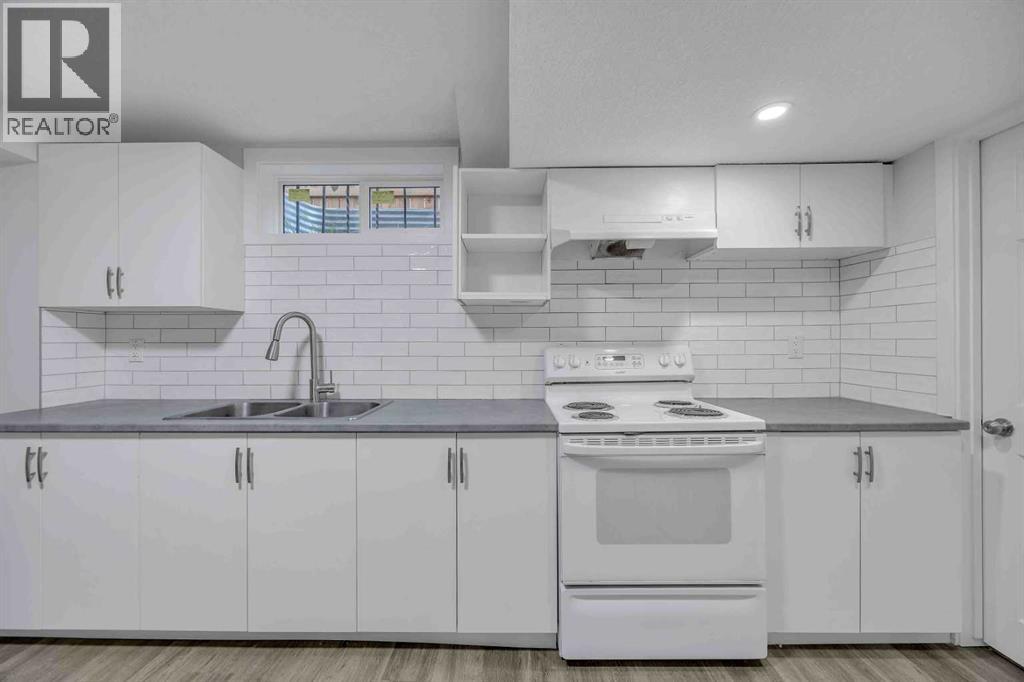 Single Family House for Sale in  Falshire Way NE Falconridge Calgary 
