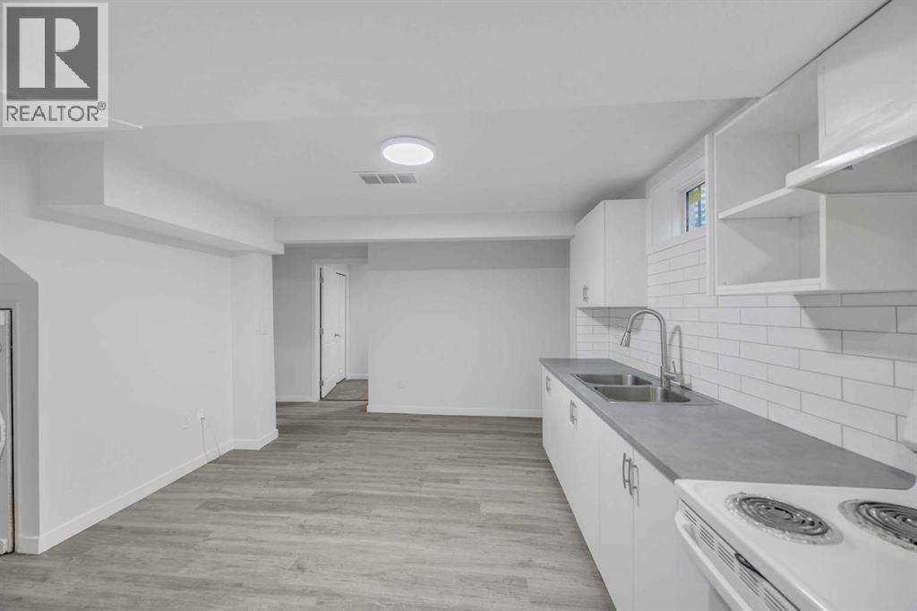 Single Family House for Sale in  Falshire Way NE Falconridge Calgary 