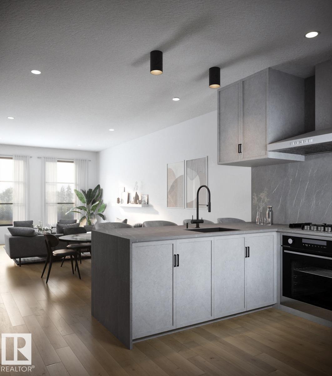 Photo 6 of 11306 123 St Nw, Edmonton AB