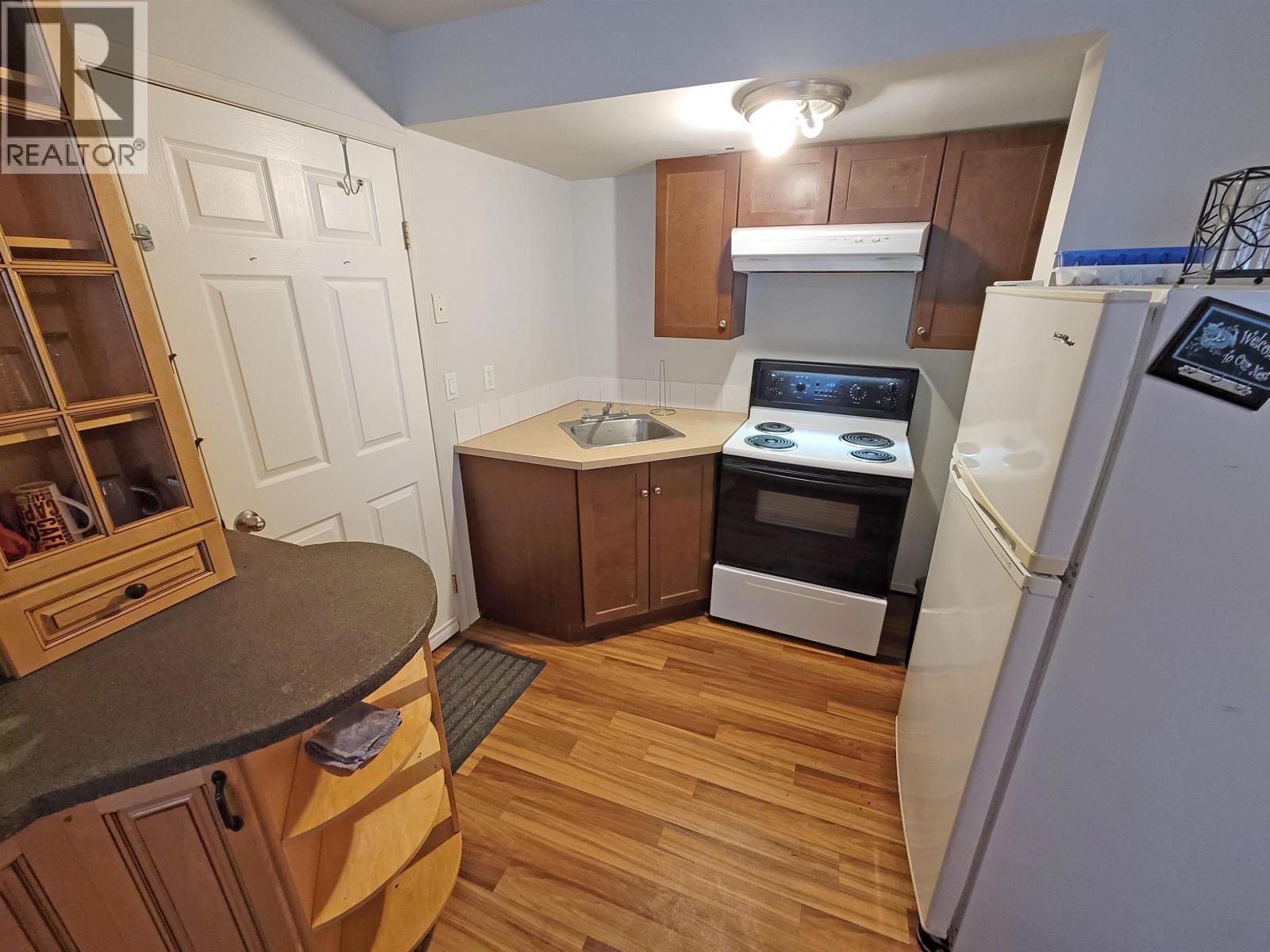 Photo 21 of 10016 110 Avenue, Fort St John BC