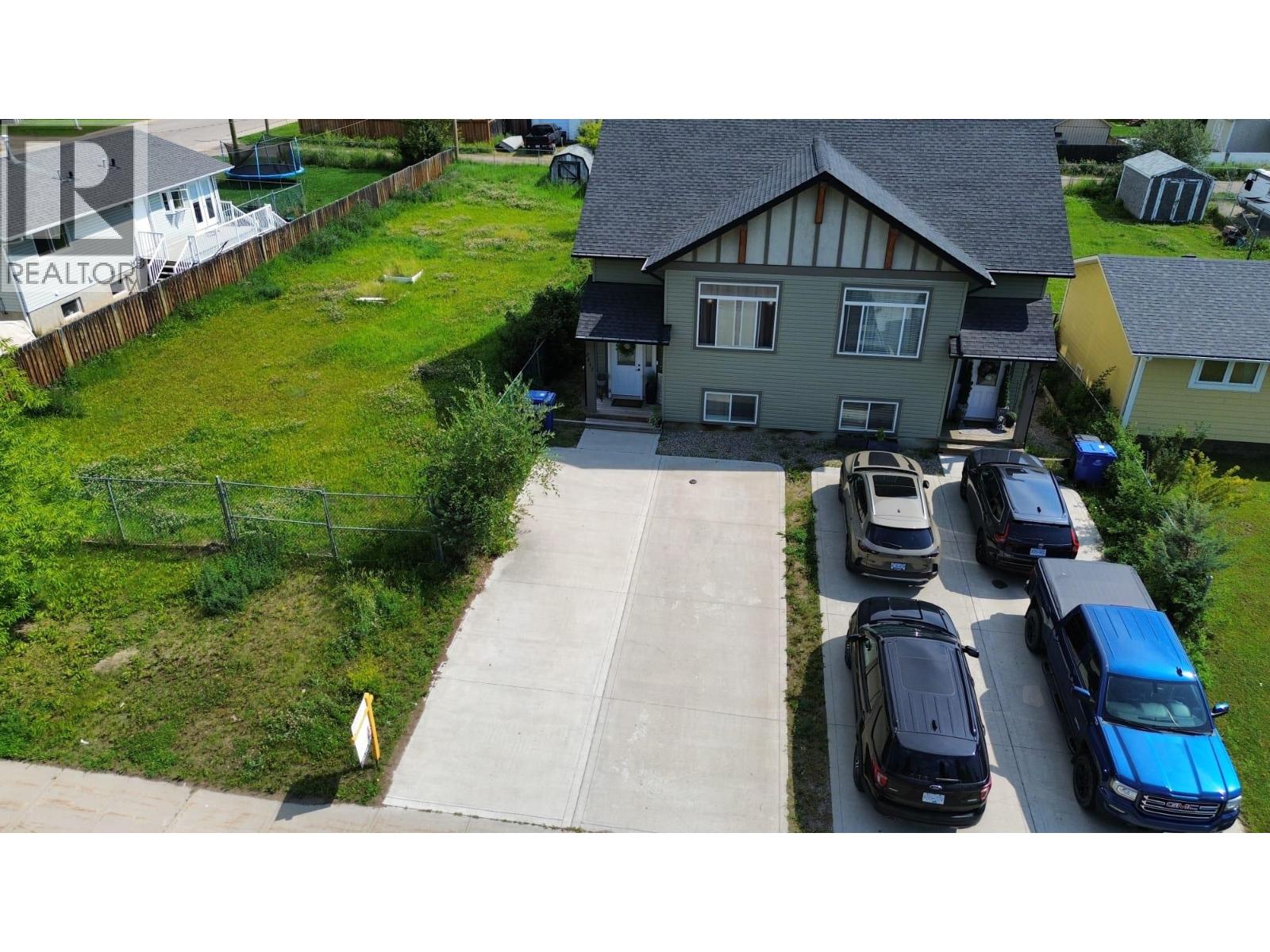Photo 28 of 8817 90 Street, Fort St John BC