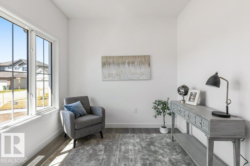 Photo 13 of 10625 99 St, Morinville AB
