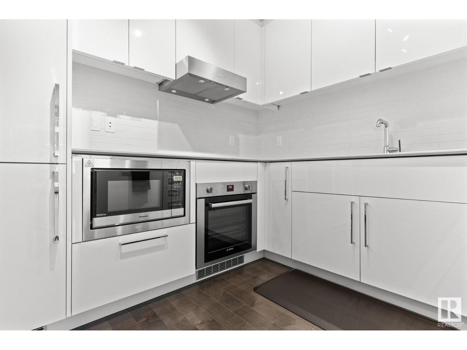 Photo 6 of 2505 10360 102 St Nw, Edmonton AB