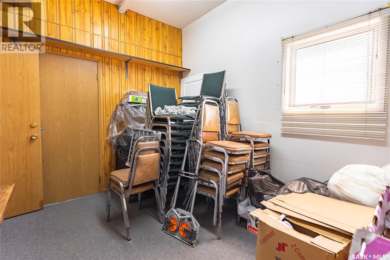 Photo 16 of 702 3rd Street, Kenaston SK