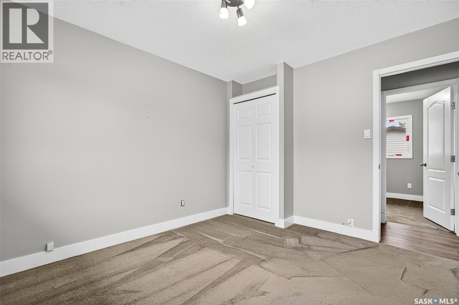 Photo 21 of 1114 Caribou Street W, Moose Jaw SK