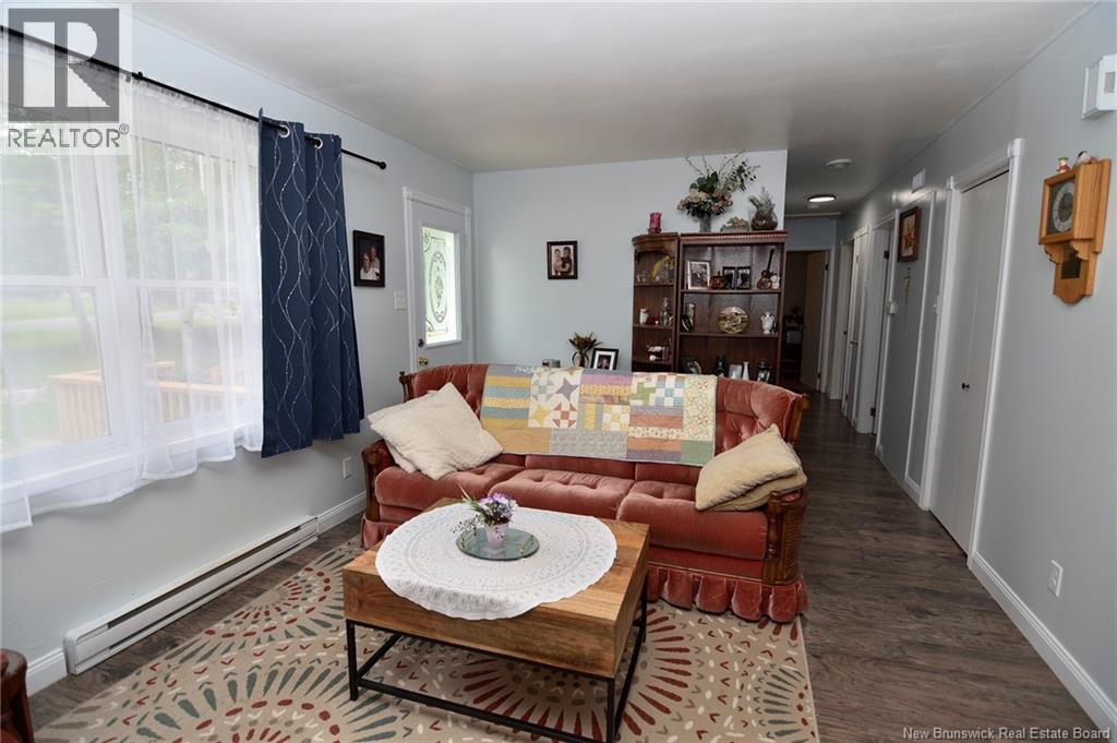 82 Old Harvey Road - 11
