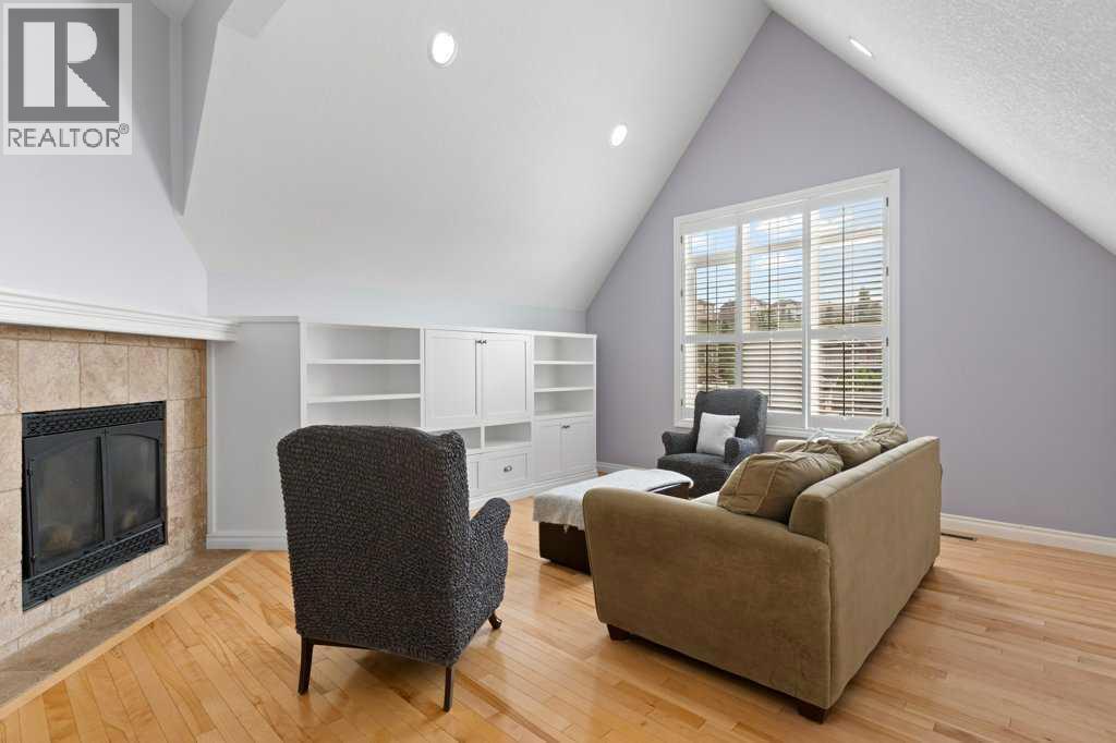 Single Family House for Sale in  Discovery Ridge Bay SW Discovery Ridge Calgary 