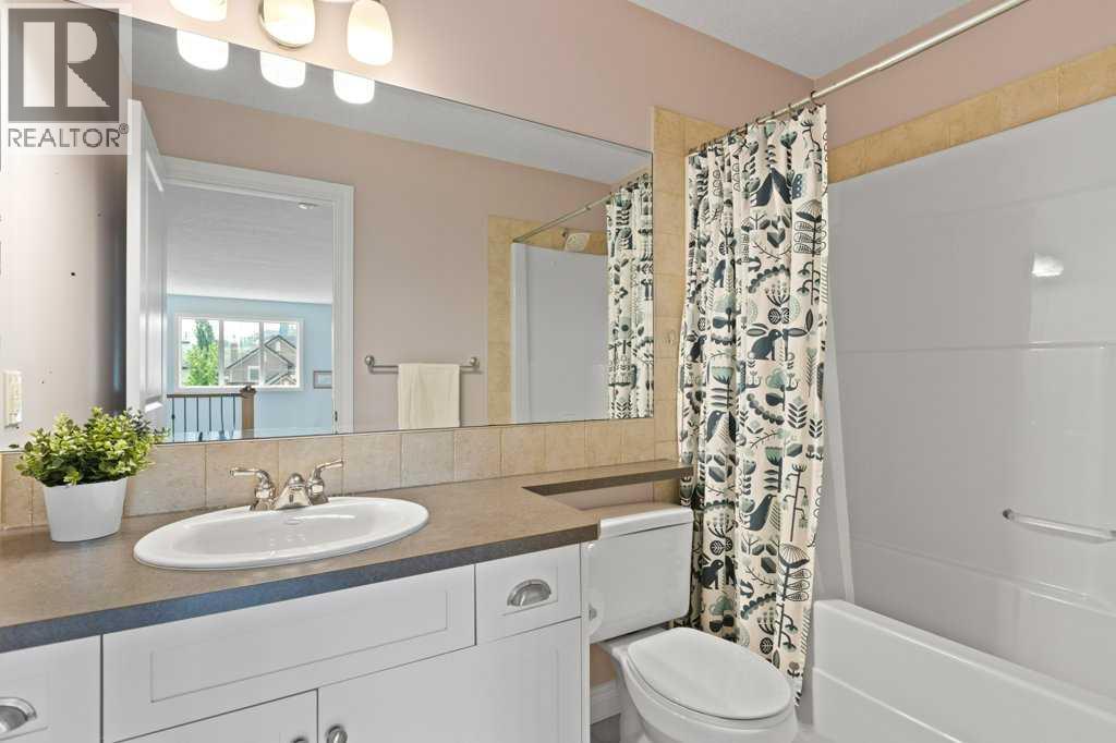 Single Family House for Sale in  Discovery Ridge Bay SW Discovery Ridge Calgary 