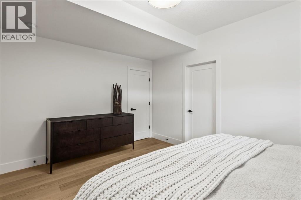 Single Family House Bungalow for Sale in  Royal Birch Cove NW Royal Oak Calgary 