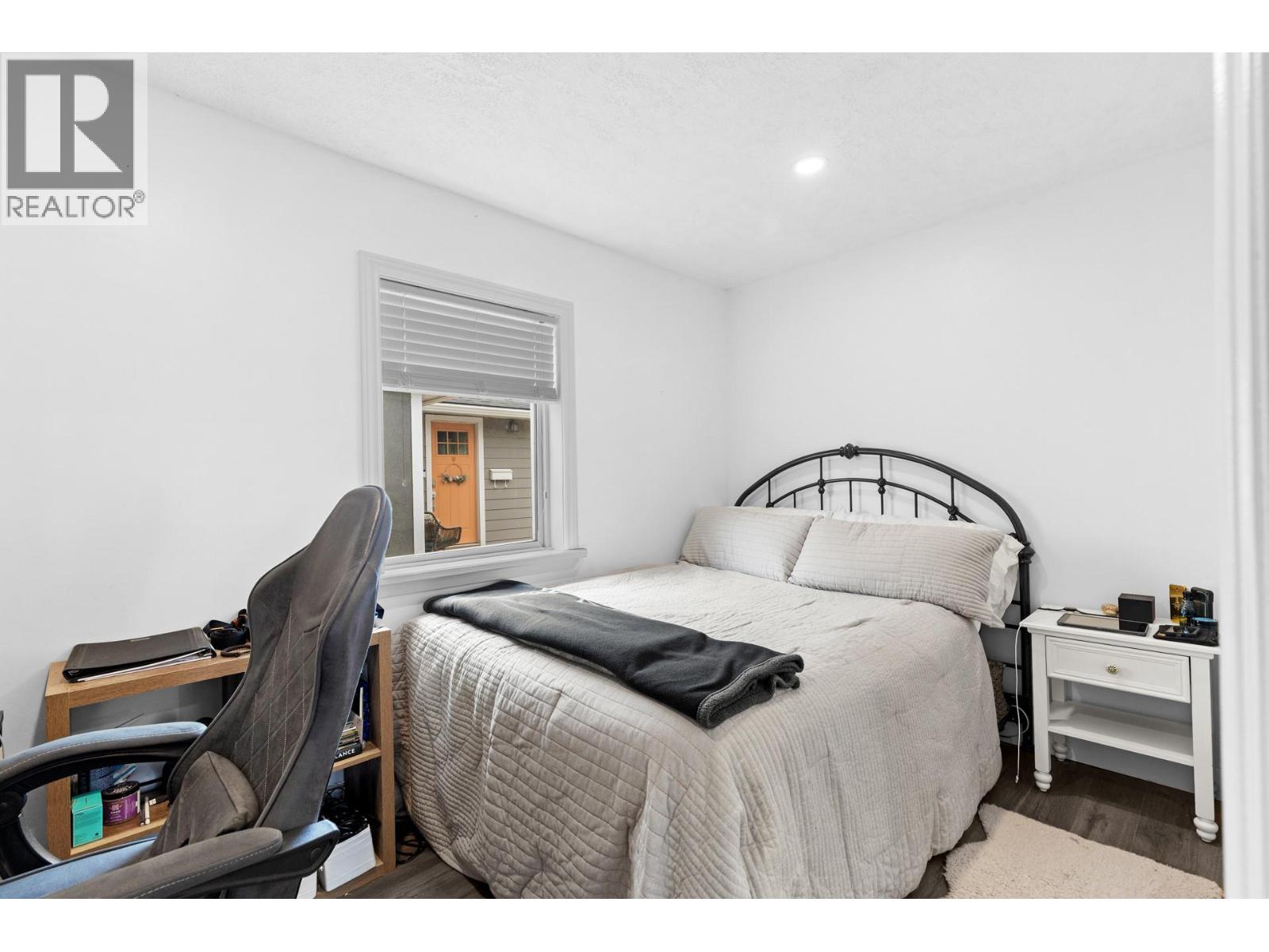 Photo 21 of 726 Coronation Avenue, Kelowna BC