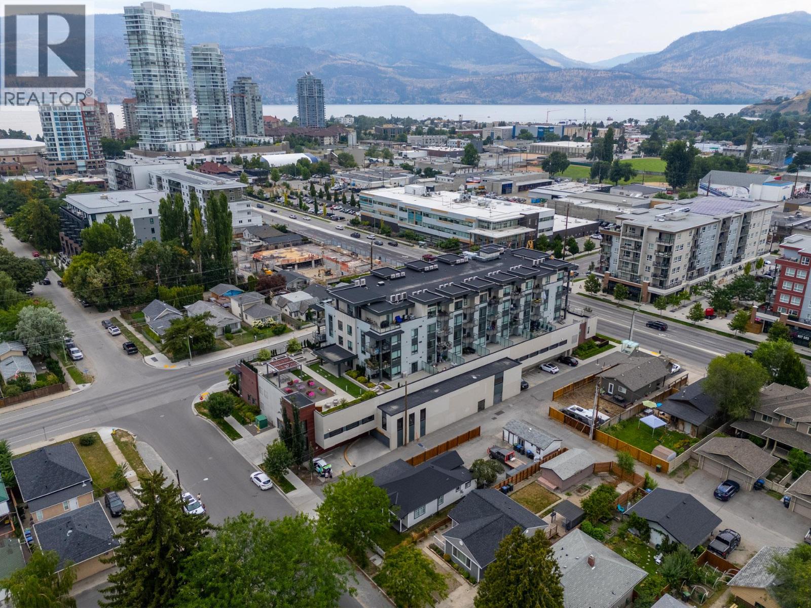 Photo 10 of 726 Coronation Avenue, Kelowna BC