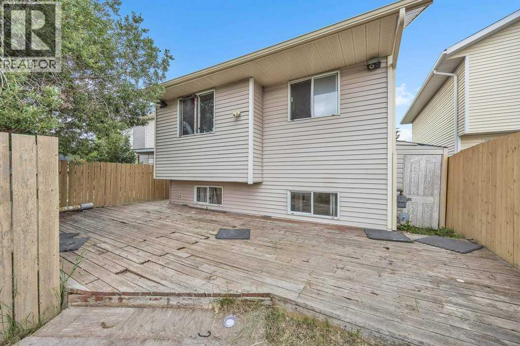 Photo 24 of 32 Martindale Boulevard Ne, Calgary AB