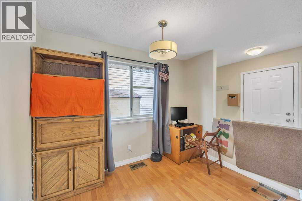 Photo 8 of 32 Martindale Boulevard Ne, Calgary AB