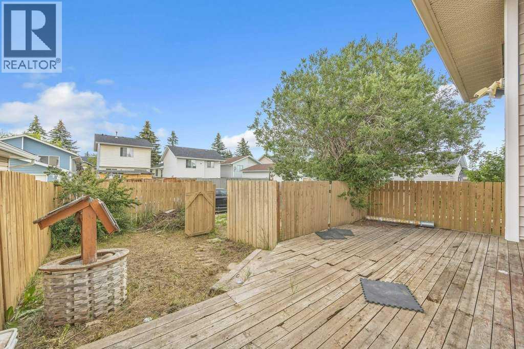 Photo 25 of 32 Martindale Boulevard Ne, Calgary AB