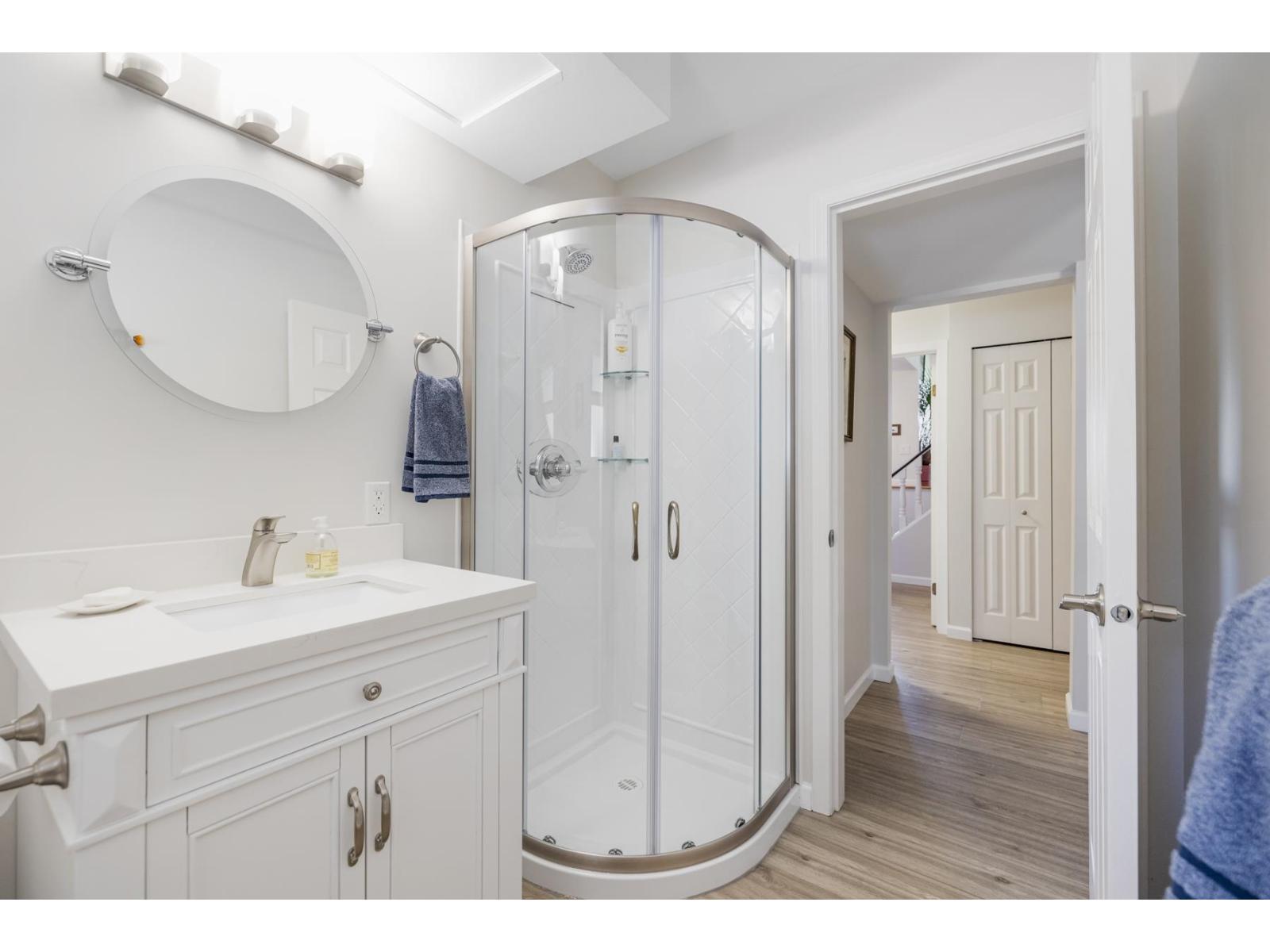 Photo 5 of 7784 Wansford Drive, Delta BC