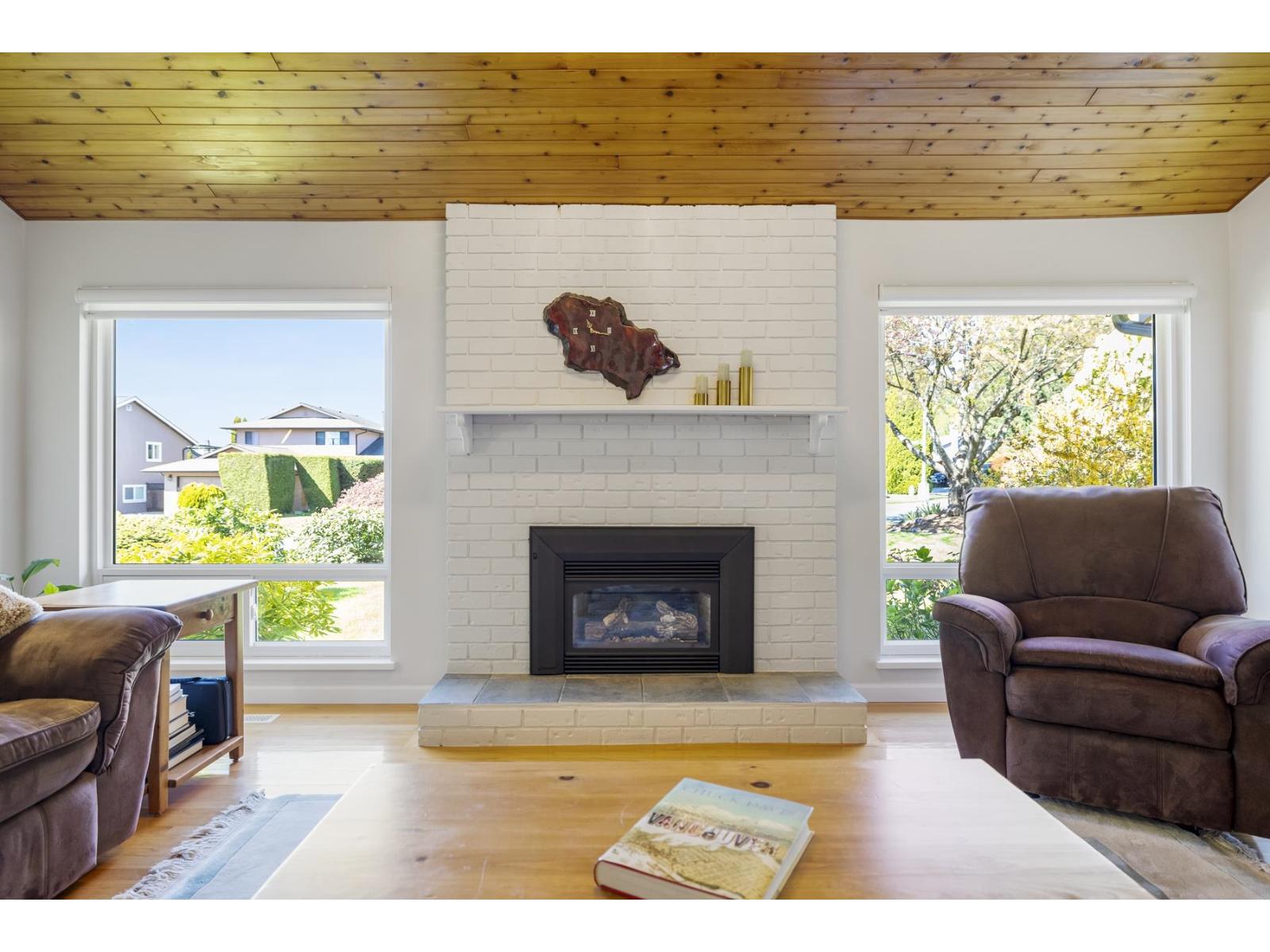 Photo 8 of 7784 Wansford Drive, Delta BC