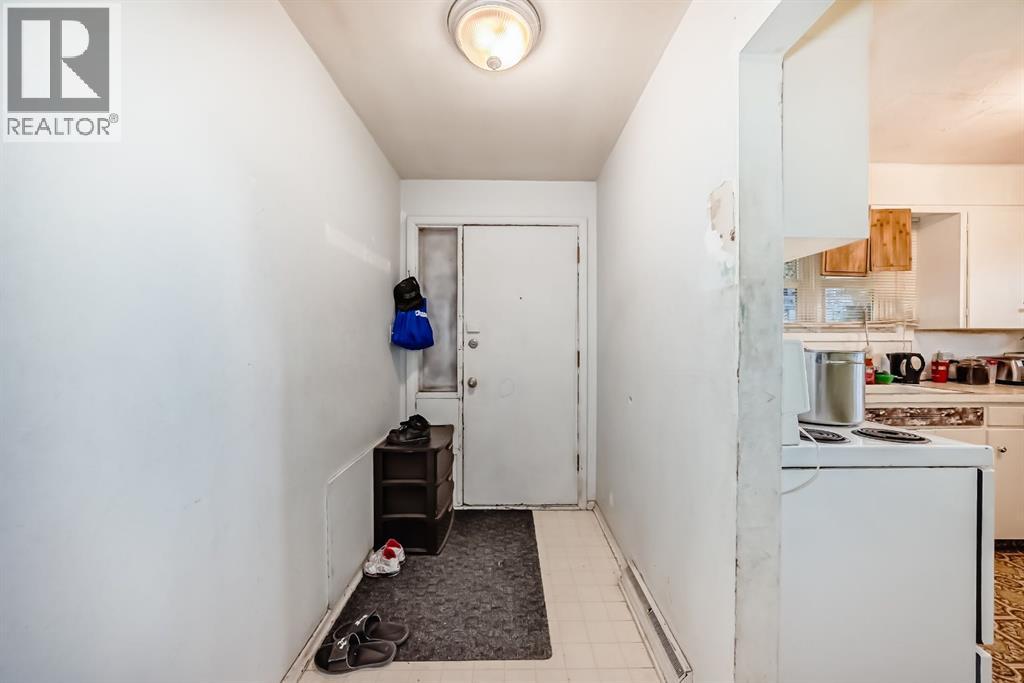 Photo 50 of 2303 16 A Street Sw, Calgary AB