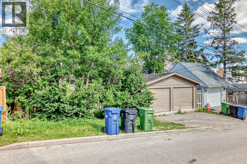 Photo 38 of 2303 16 A Street Sw, Calgary AB