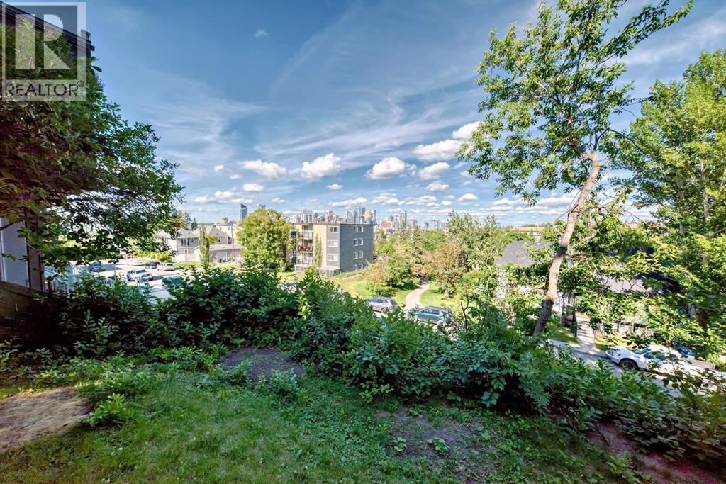 Photo 1 of 2303 16 A Street Sw, Calgary AB