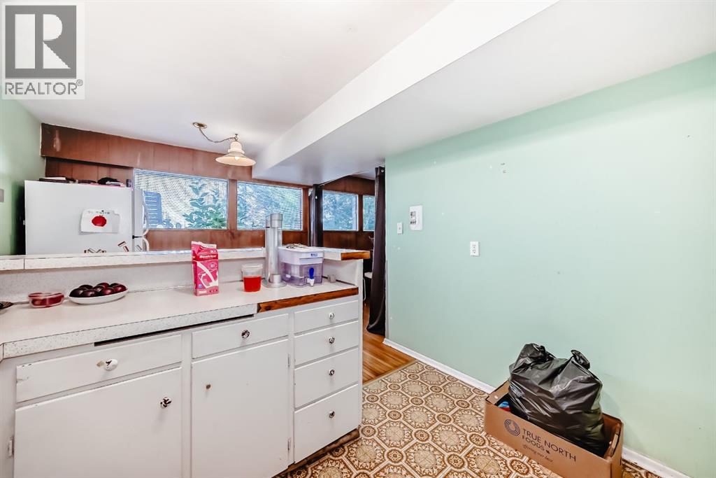 Photo 32 of 2303 16 A Street Sw, Calgary AB